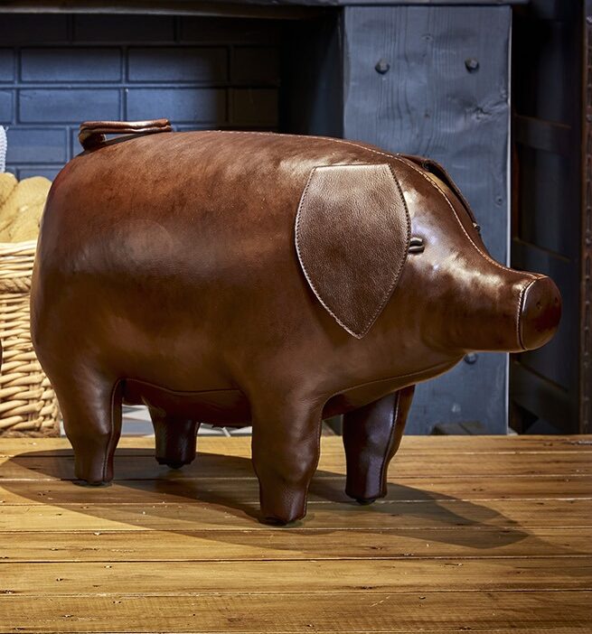 Sale Leather Pig after Dimitri Omersa